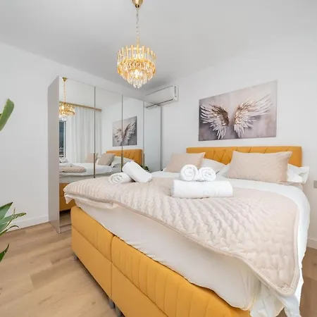 Penthouse Golden View With Private Jacuzzi And 100m2 Terrace - Exklusiv Makarska